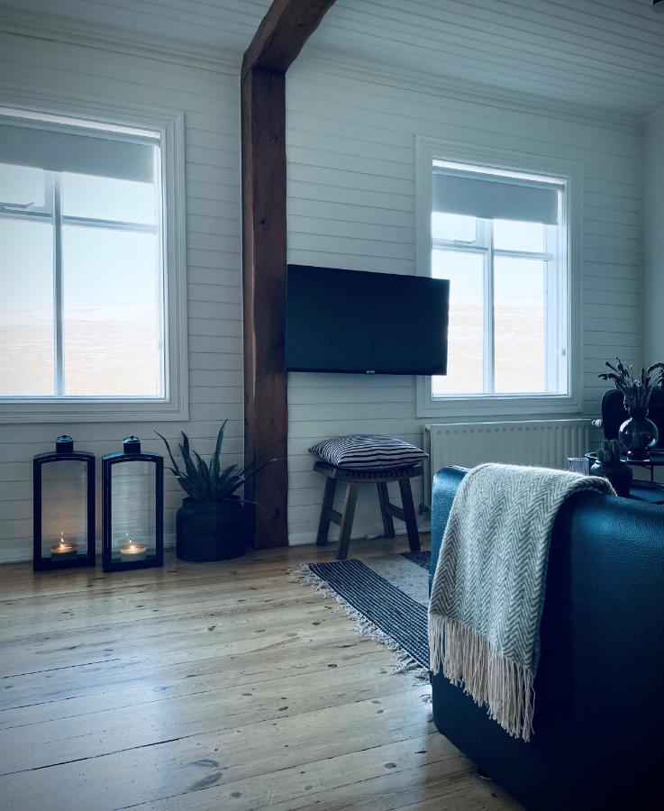 Day Dream Central Akureyri Three Bedroom Apt ภายนอก รูปภาพ